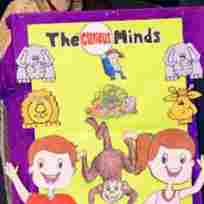 The Curious Minds preschool logo