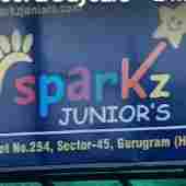 Sparkz Juniors Sector 45 preschool logo
