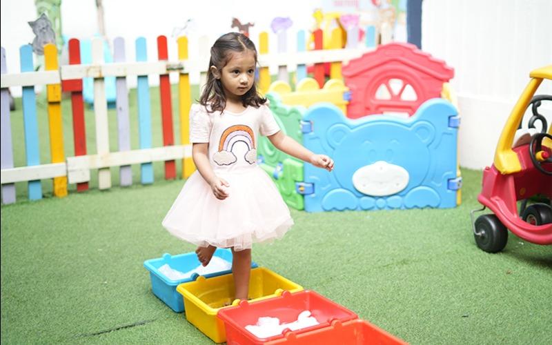 Munchkins Child Care Marol preschool building in Marol, Mumbai
