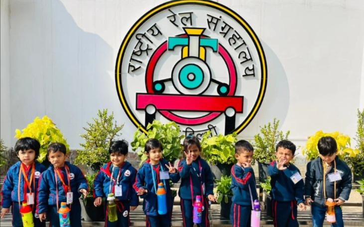 Kidzee Vaishali preschool building in Sector 3a, Ghaziabad