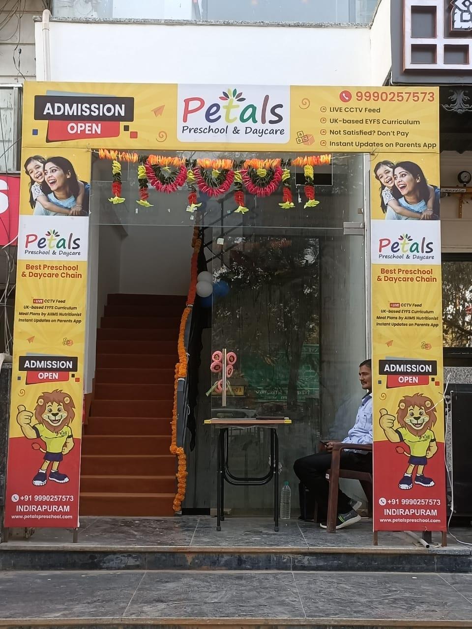 Petals Preschool Niti Khand Indirapuram preschool building in Indirapuram, Ghaziabad