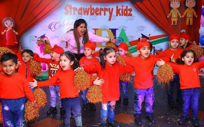 Strawberry Kidz Playschool and Daycare preschool building in Shiv Nagar, New Delhi