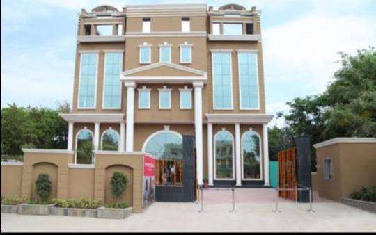 Mother's Pride  Sector 9 preschool building in Sector 9a, Gurugram