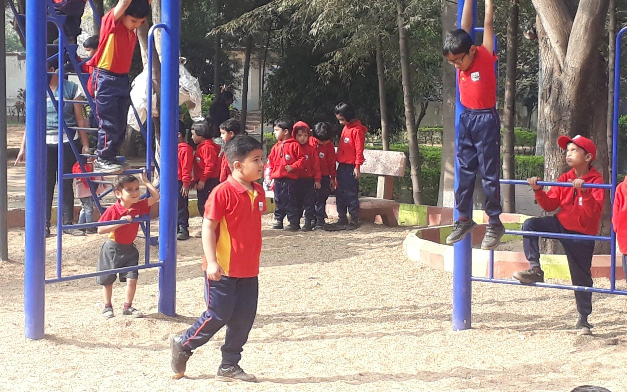 Hello Kids Little Montessori preschool building in Moshi Pradhikaran, Pune