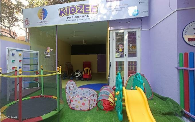 Kidzee Sus-Pashan preschool building in Pashan, Pune