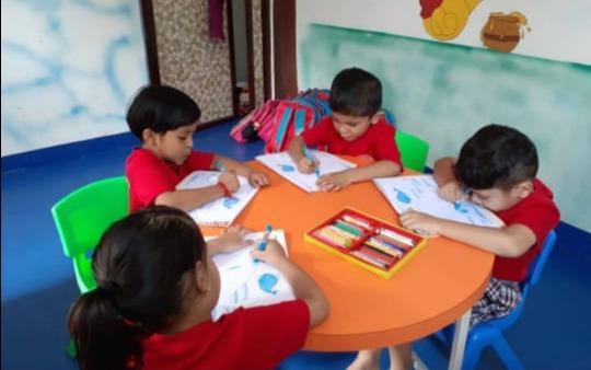 Rainbow Pre-School, preschool building in Airoli, Mumbai