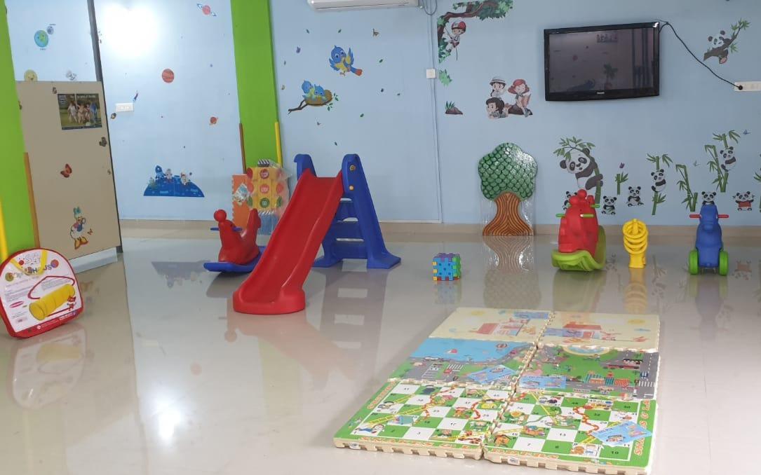Hello Kids - Lil Explorers preschool building in Adoor, Vadakkadathukavu