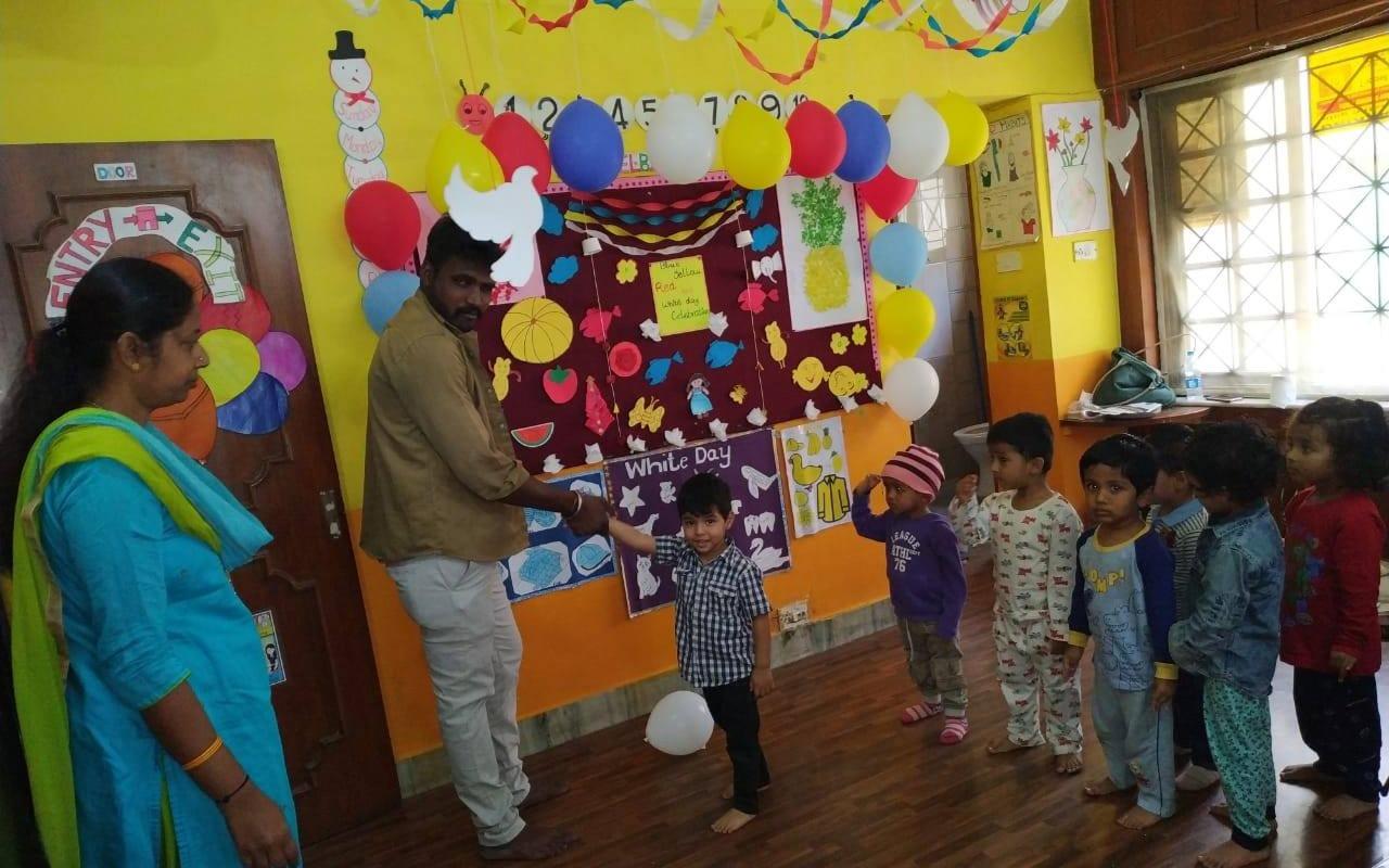 Podar Jumbo Kids Plus preschool building in Hsr Layout Sector 7, Bengaluru