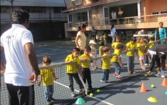 Da Vinci Montessori, PreSchool And  Daycare preschool building in Worli, Mumbai