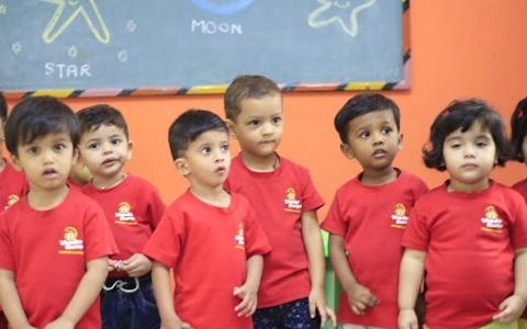 Kidzee preschool building in Kandivali East, Mumbai