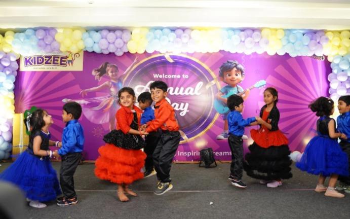 Kidzee Madeenaguda preschool building in Ankur Road, Ahmedabad