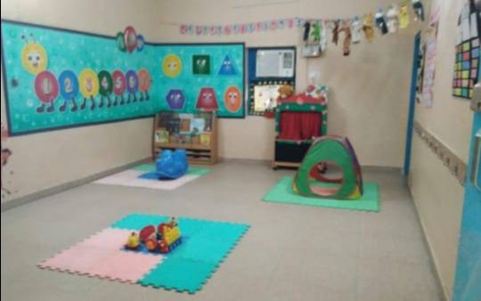 Kidzee preschool building in Sector 100, Noida