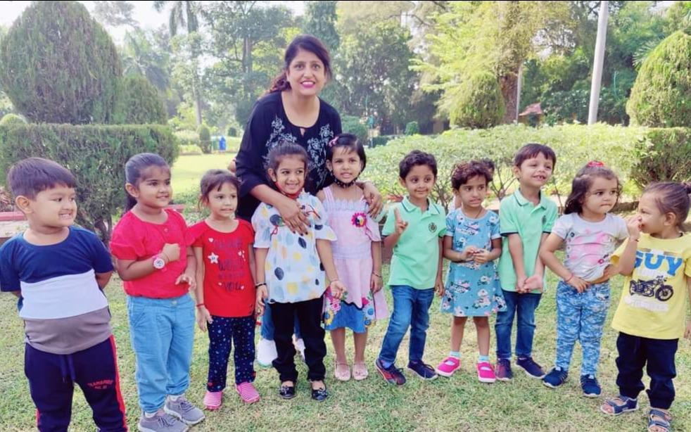 Hello Kids - Twilight preschool building in Gorwa, Vadodara